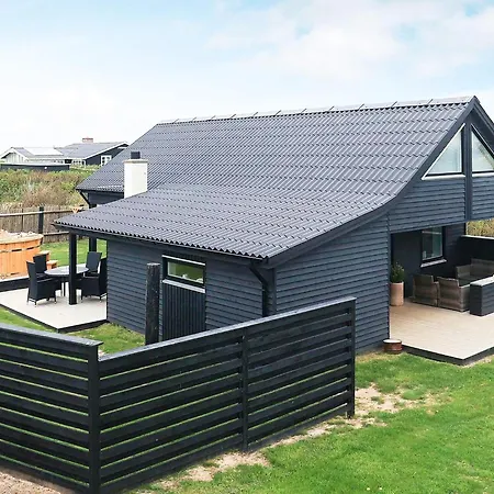 Semesterbostad 6 Person In *